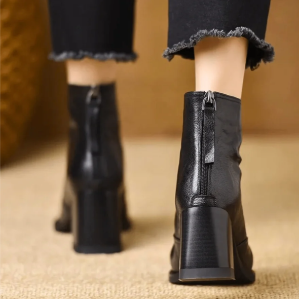 Stivaletti Donna con Tacco e Zip Posteriore